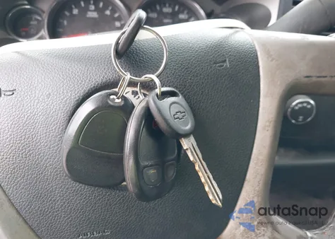 2011 Chevrolet Silverado 1500 Lt z USA, uszkodzony, nr VIN 1GCRKSEA1BZ242101